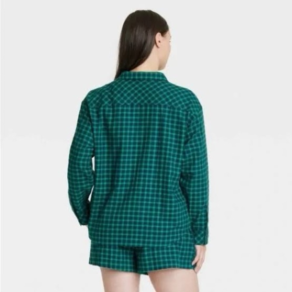 Auden Women's Plus Flannel Long Sleeve Top and Shorts Pajama Set 4X NWT - Picture 3 of 5